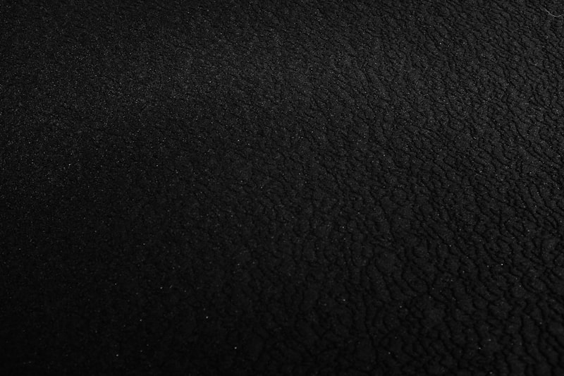 Textured surface showing format quality differences